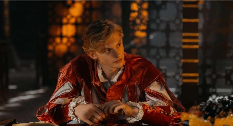 Трейлер Этерн
